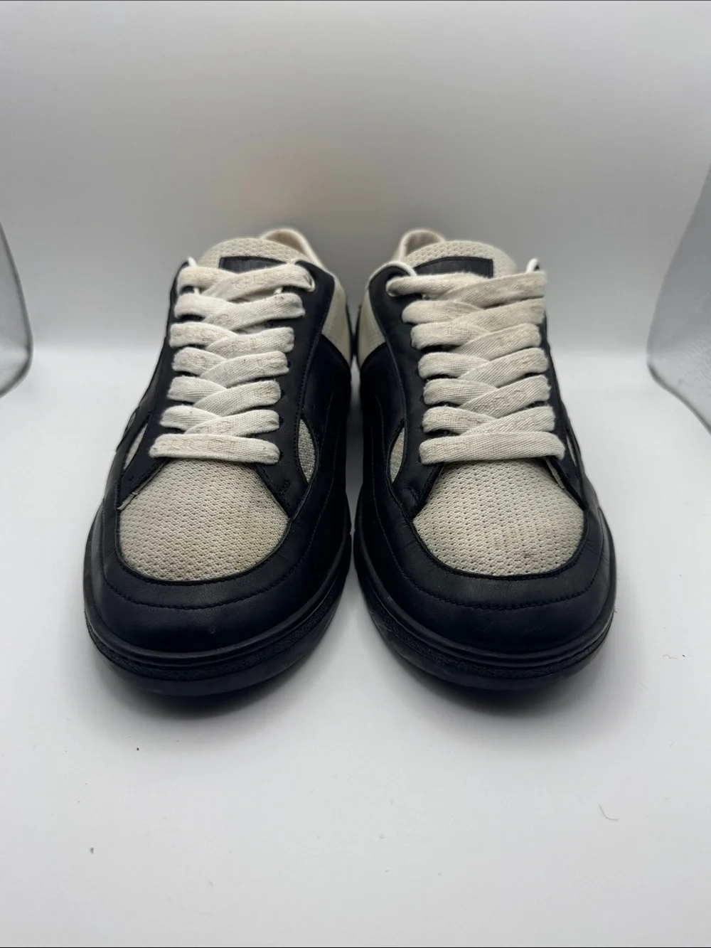 Gucci Vintage Low-Top Sneakers – Web Stripe – Leather & Mesh - Size US 7.5